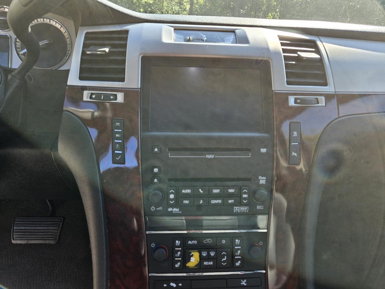 Cadillac Escalade AWD Premium 2010