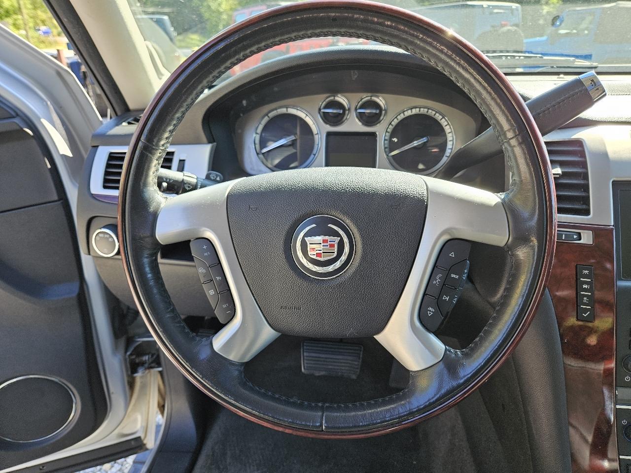 Cadillac Escalade AWD Premium 2010