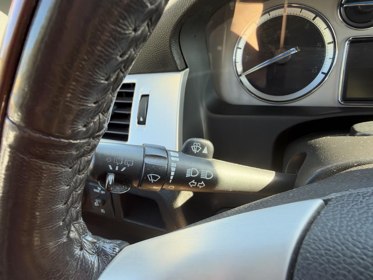 Cadillac Escalade AWD Premium 2010