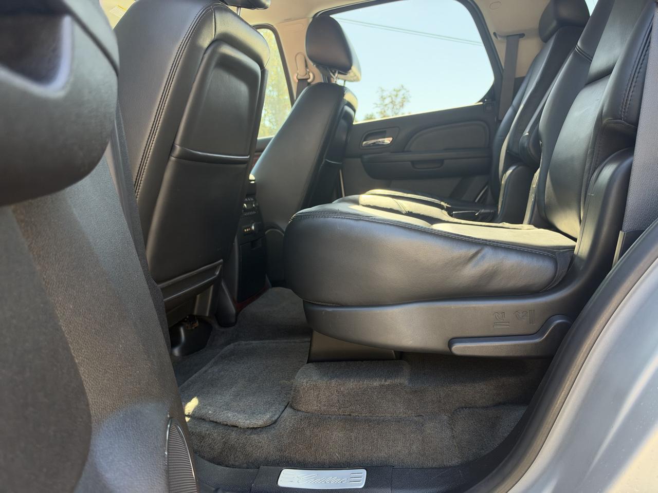 Cadillac Escalade AWD Premium 2010