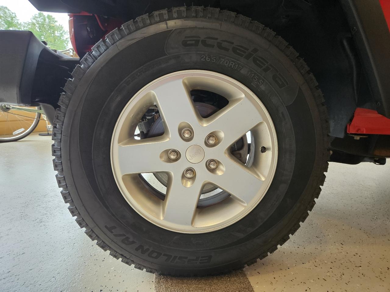Jeep Wrangler Sport 4WD 2014