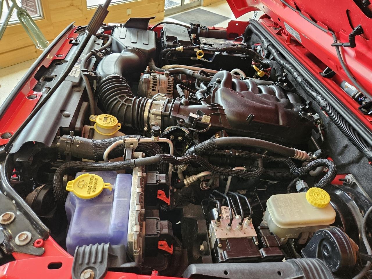 Jeep Wrangler Sport 4WD 2014