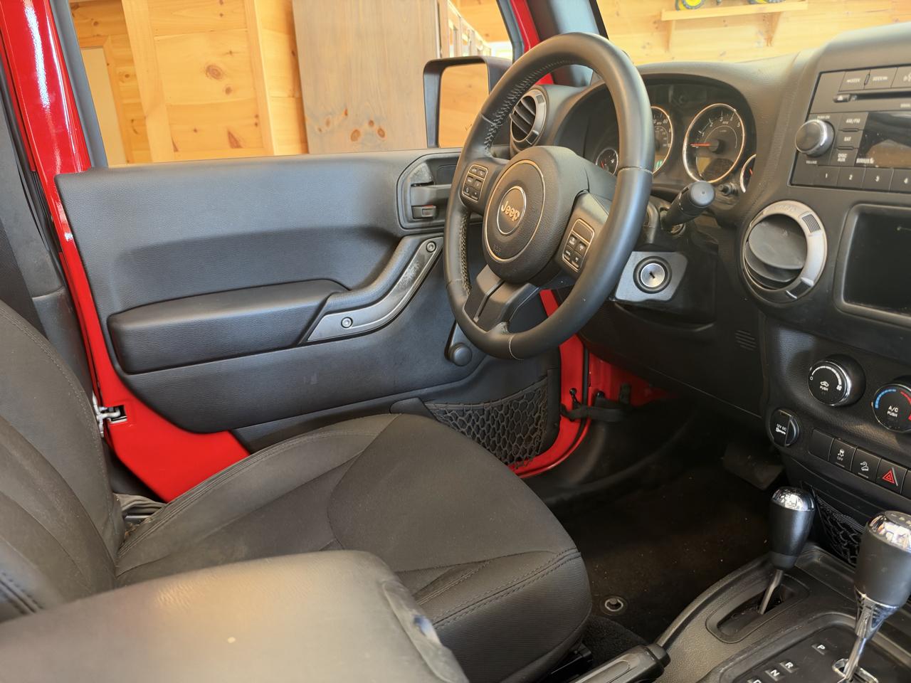 Jeep Wrangler Sport 4WD 2014