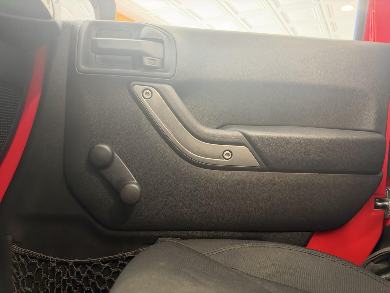 Jeep Wrangler Sport 4WD 2014