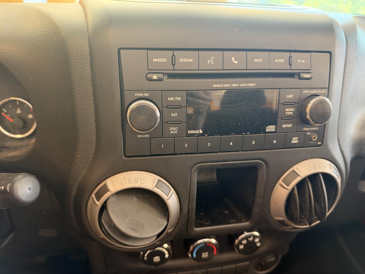 Jeep Wrangler Sport 4WD 2014