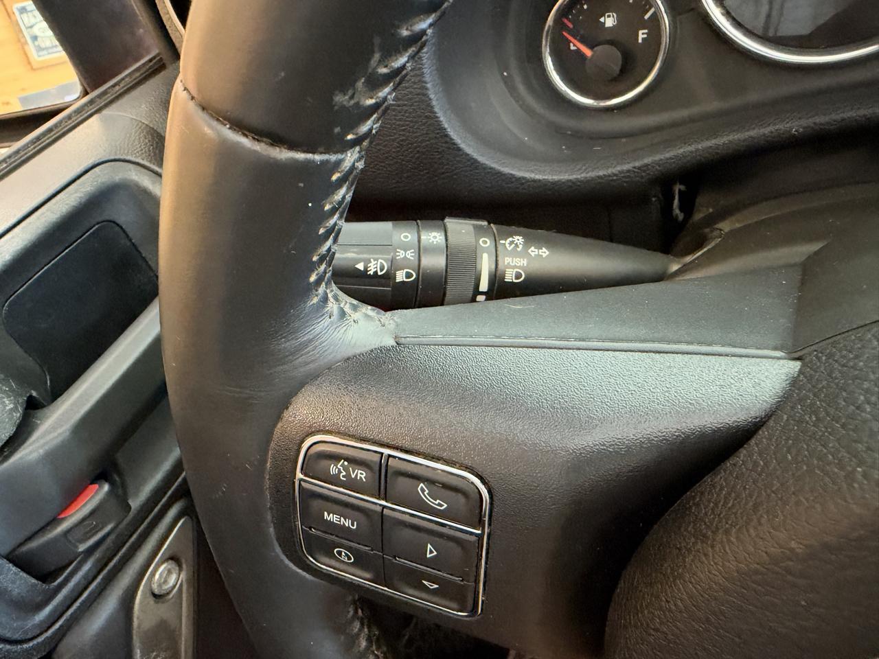 Jeep Wrangler Sport 4WD 2014