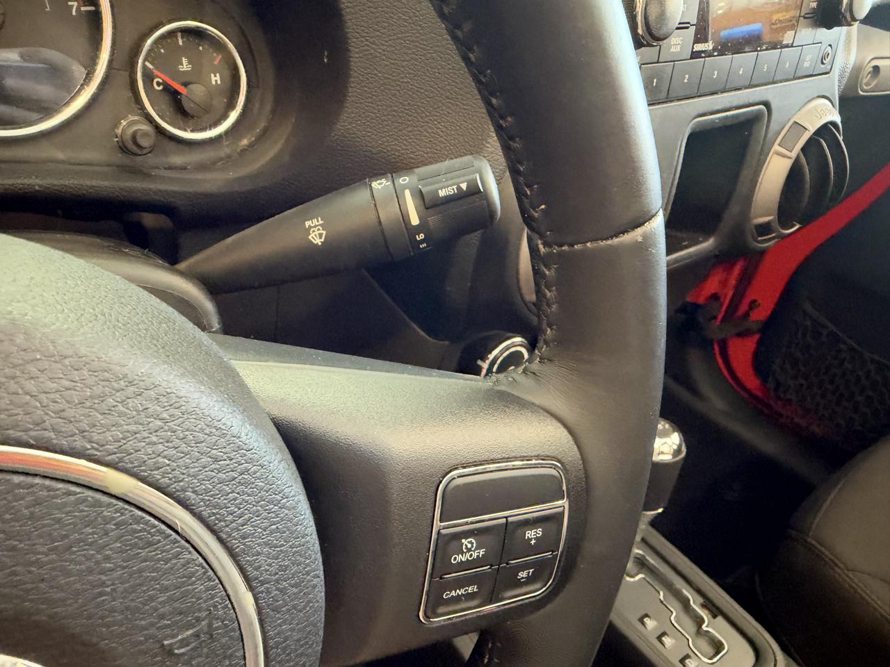 Jeep Wrangler Sport 4WD 2014