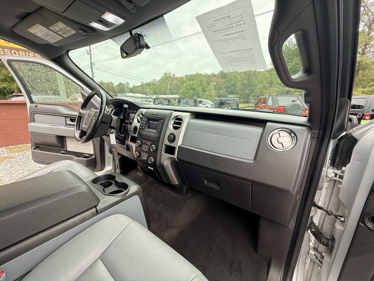 Ford F-150 XL SuperCrew 5.5-ft. Bed 2WD 2013