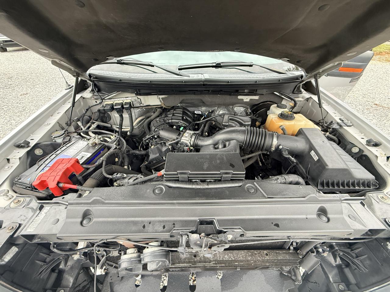 Ford F-150 XL SuperCrew 5.5-ft. Bed 2WD 2013