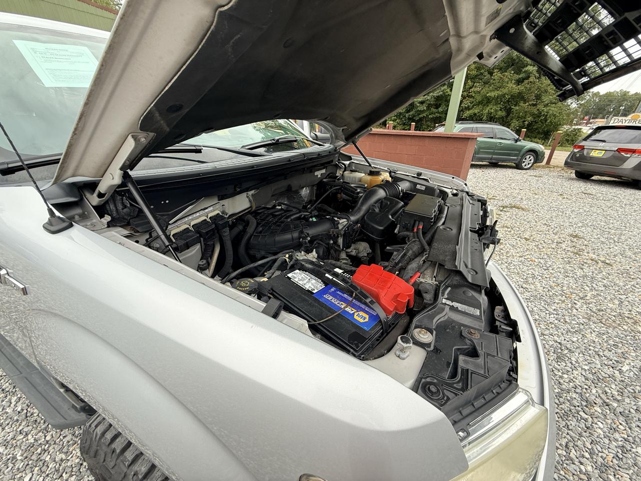 Ford F-150 XL SuperCrew 5.5-ft. Bed 2WD 2013