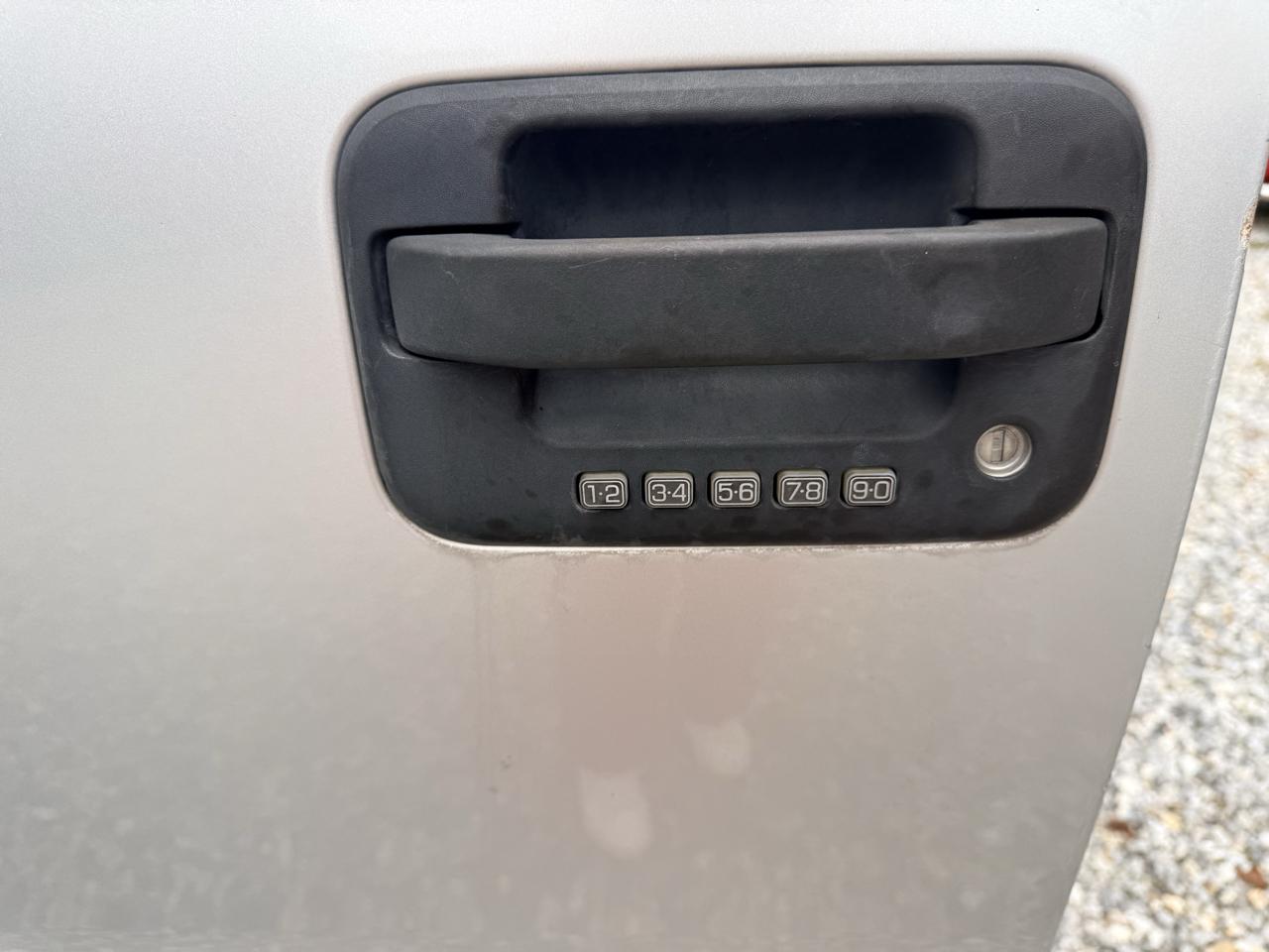 Ford F-150 XL SuperCrew 5.5-ft. Bed 2WD 2013