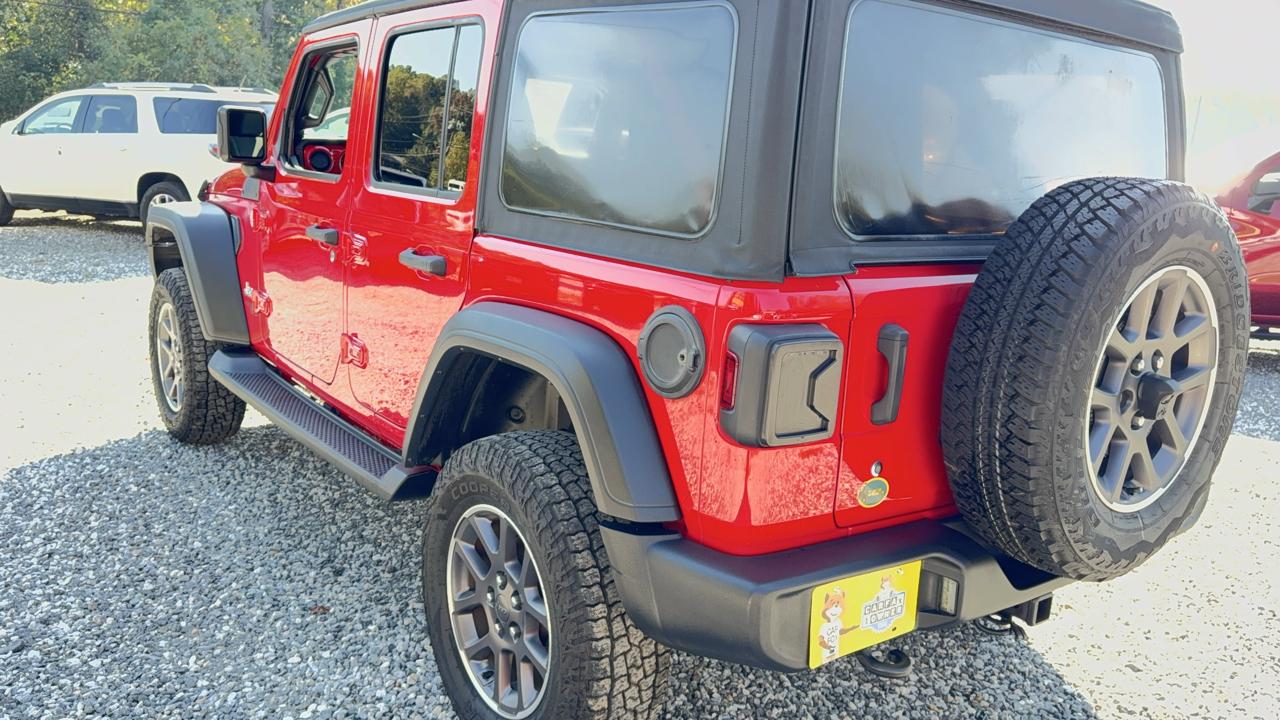 Jeep Wrangler Unlimited Sport 2018
