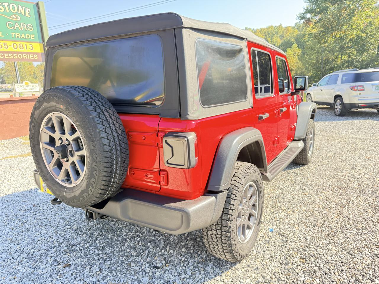 Jeep Wrangler Unlimited Sport 2018