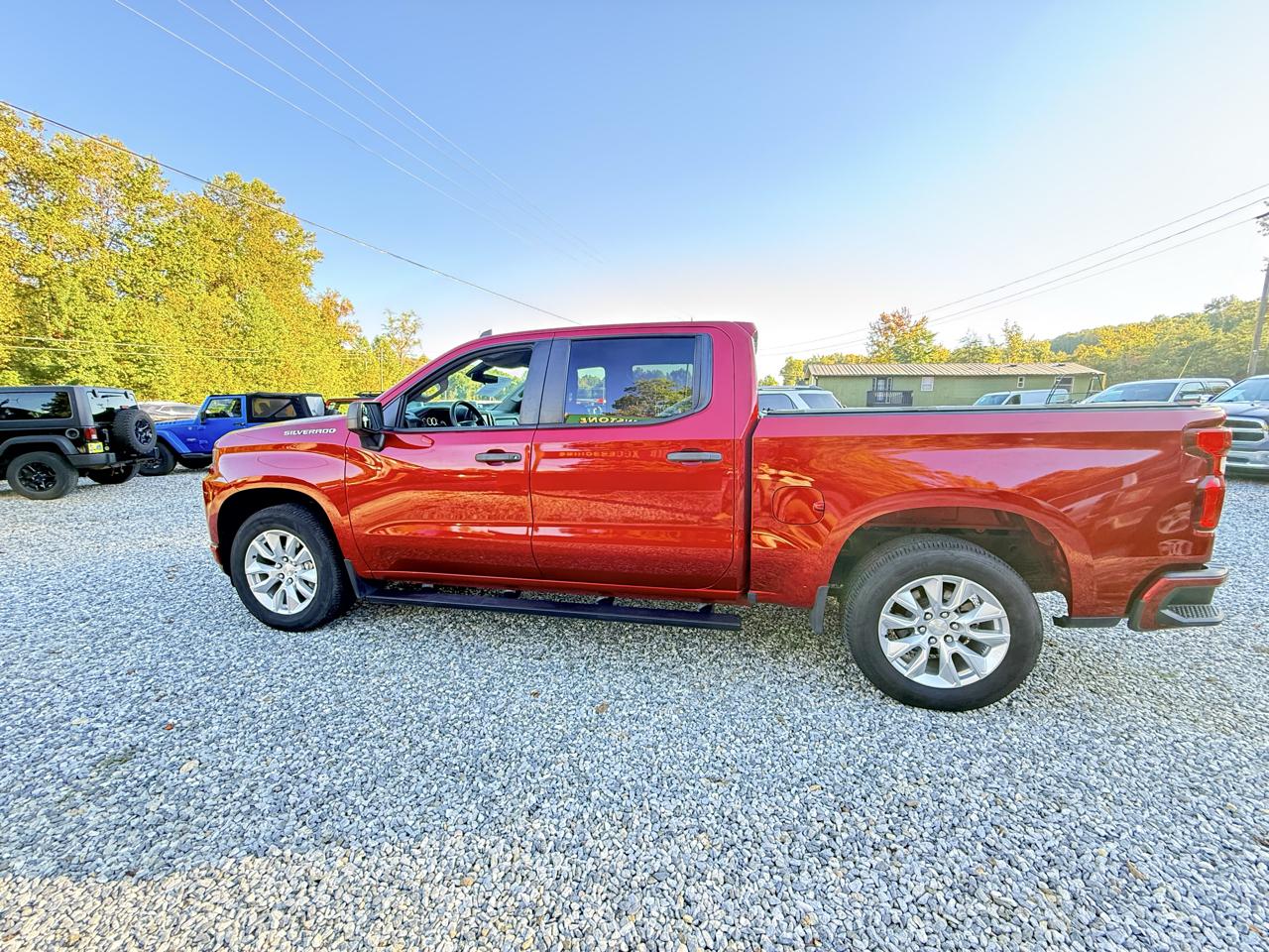 Chevrolet Silverado 1500 Custom Crew Cab Short Box 2WD 2021