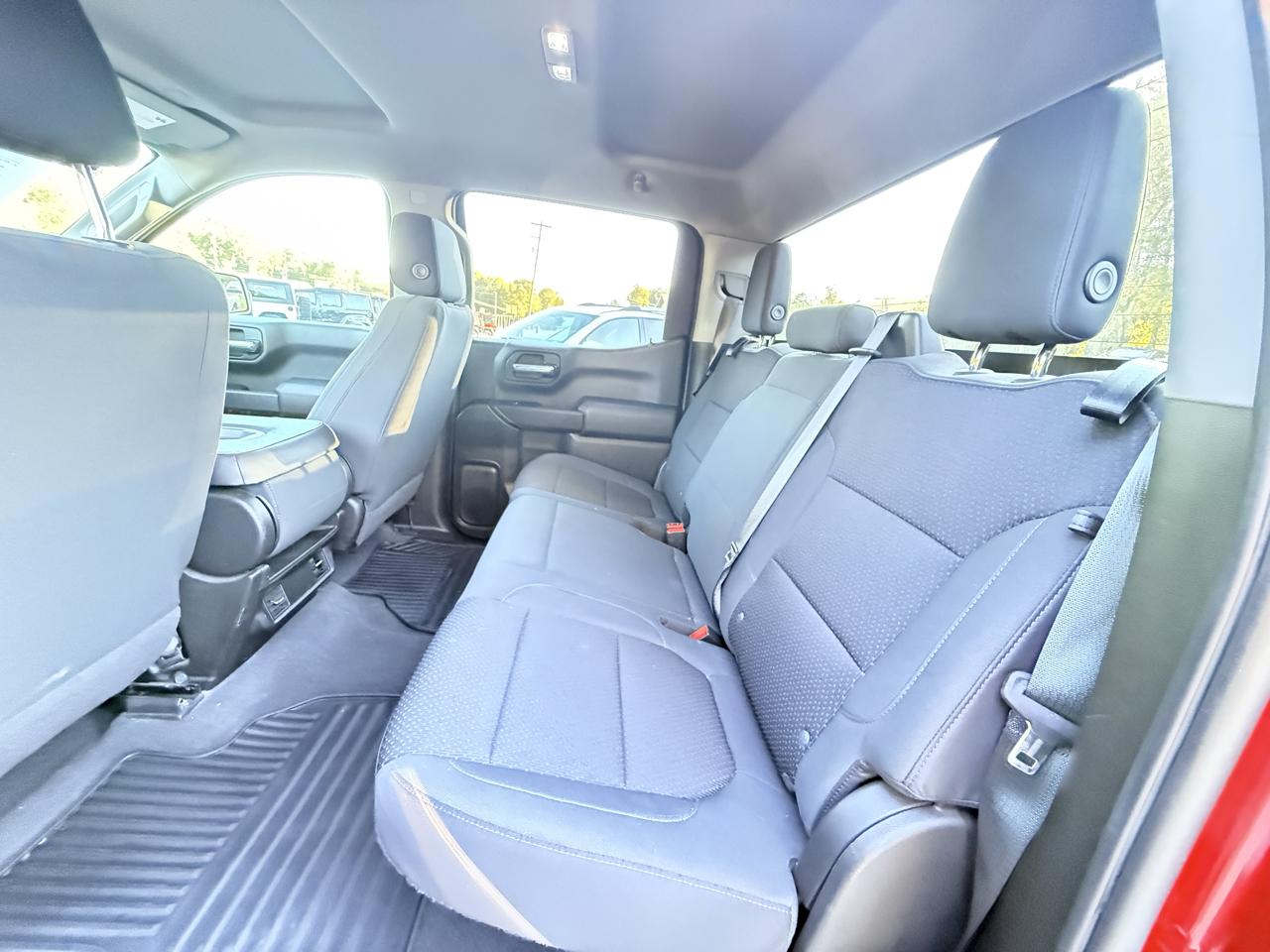 Chevrolet Silverado 1500 Custom Crew Cab Short Box 2WD 2021