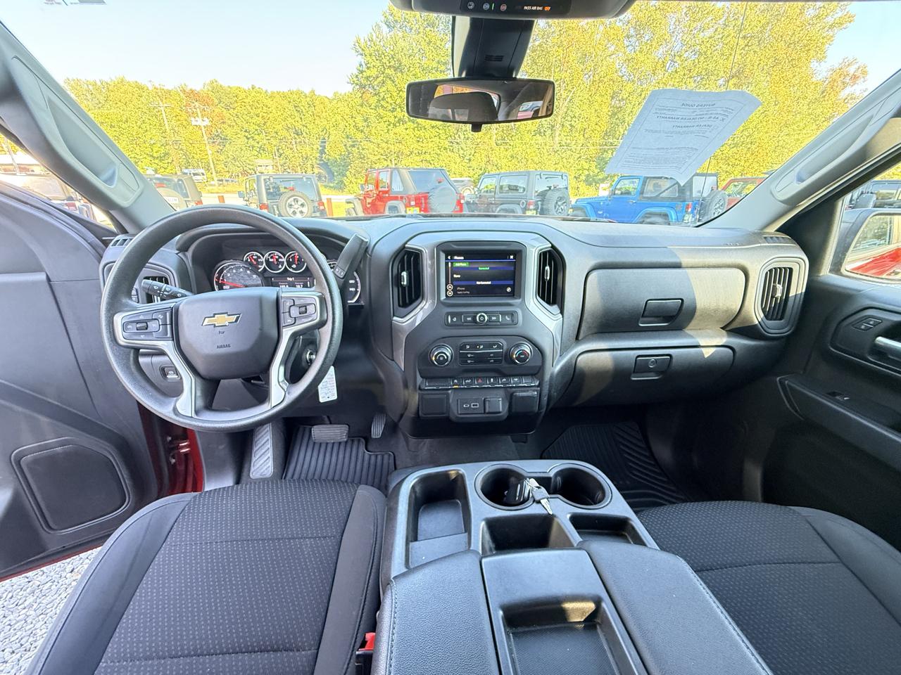 Chevrolet Silverado 1500 Custom Crew Cab Short Box 2WD 2021