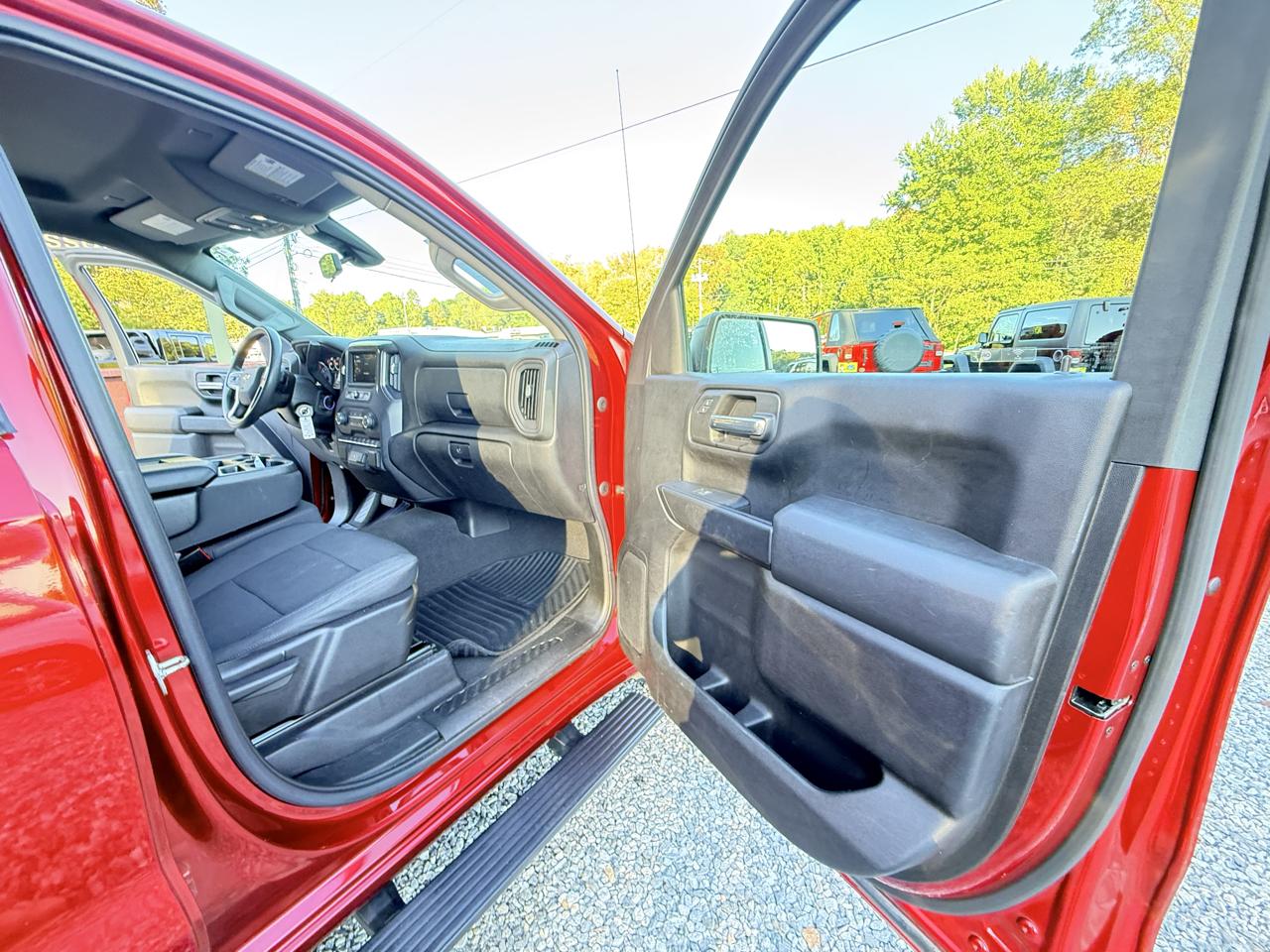 Chevrolet Silverado 1500 Custom Crew Cab Short Box 2WD 2021