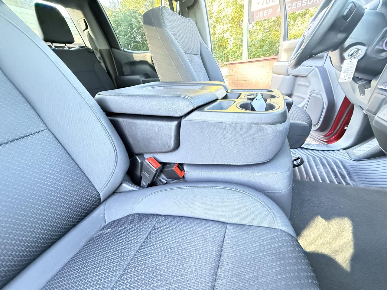 Chevrolet Silverado 1500 Custom Crew Cab Short Box 2WD 2021