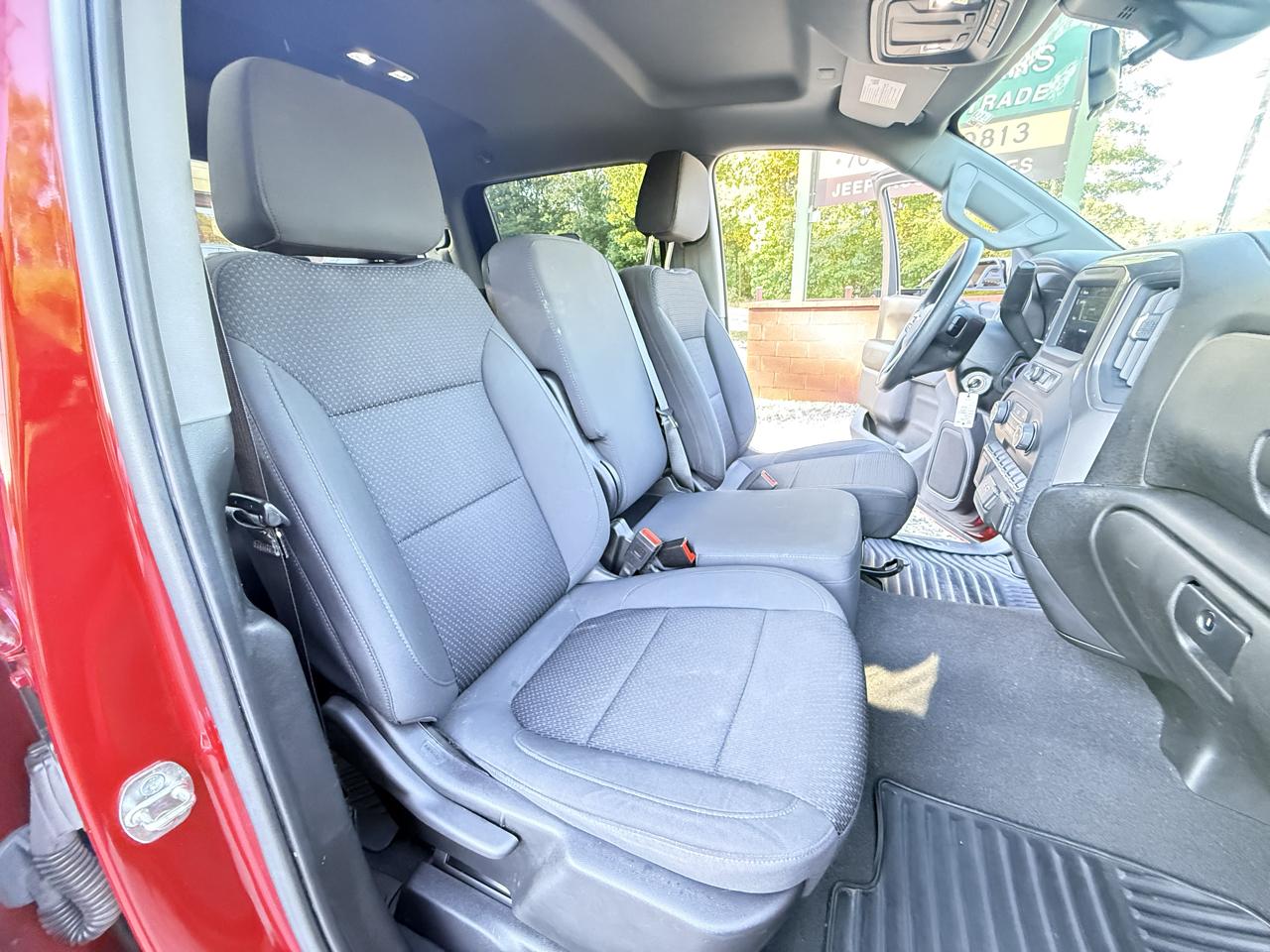 Chevrolet Silverado 1500 Custom Crew Cab Short Box 2WD 2021