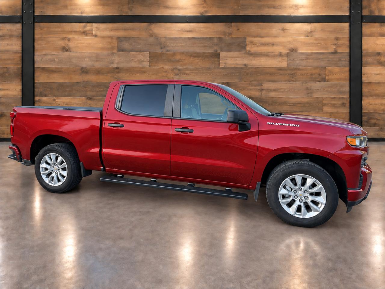 2021 Chevrolet Silverado 1500 Custom Crew Cab Short Box 2WD