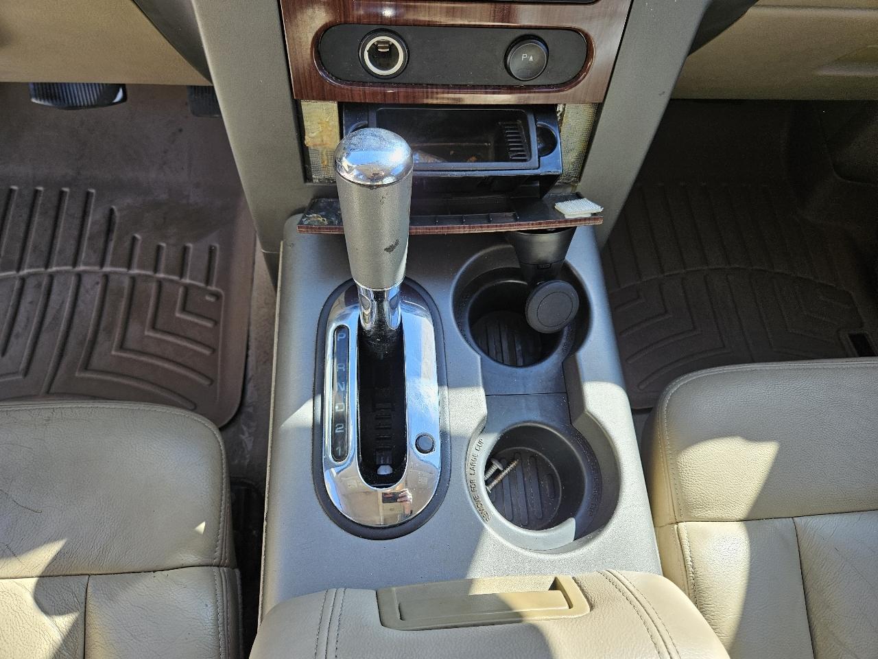 Ford F-150 Lariat SuperCrew 4WD 2005