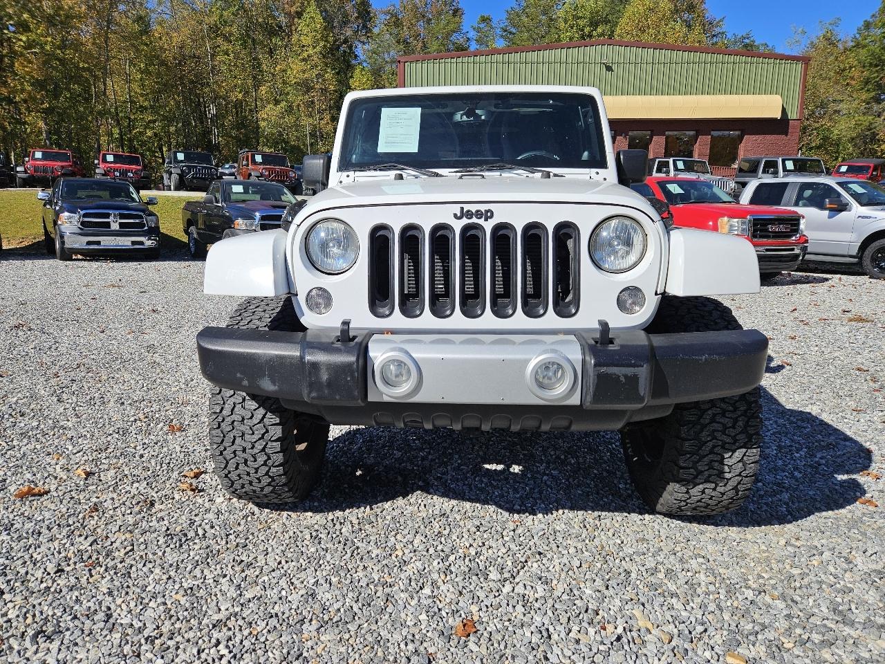 Jeep Wrangler Unlimited Sahara 4WD 2014