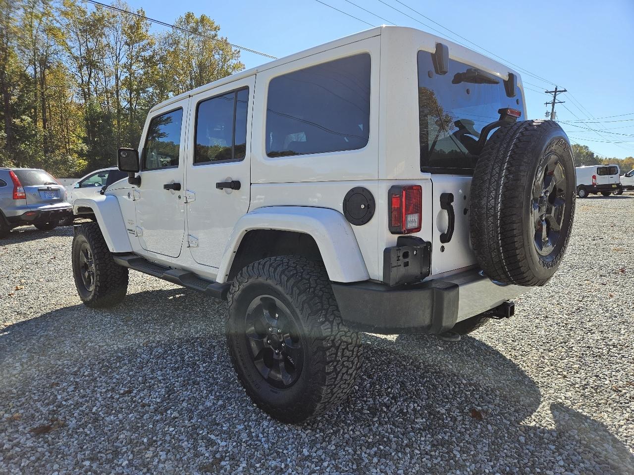 Jeep Wrangler Unlimited Sahara 4WD 2014