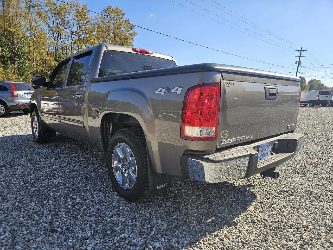 GMC Sierra 1500 SLE Crew Cab 4WD 2013
