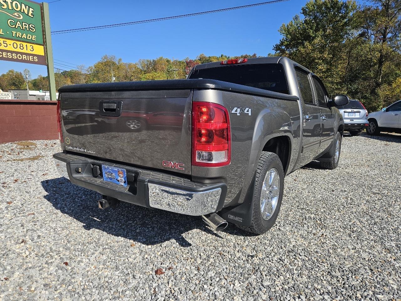 GMC Sierra 1500 SLE Crew Cab 4WD 2013