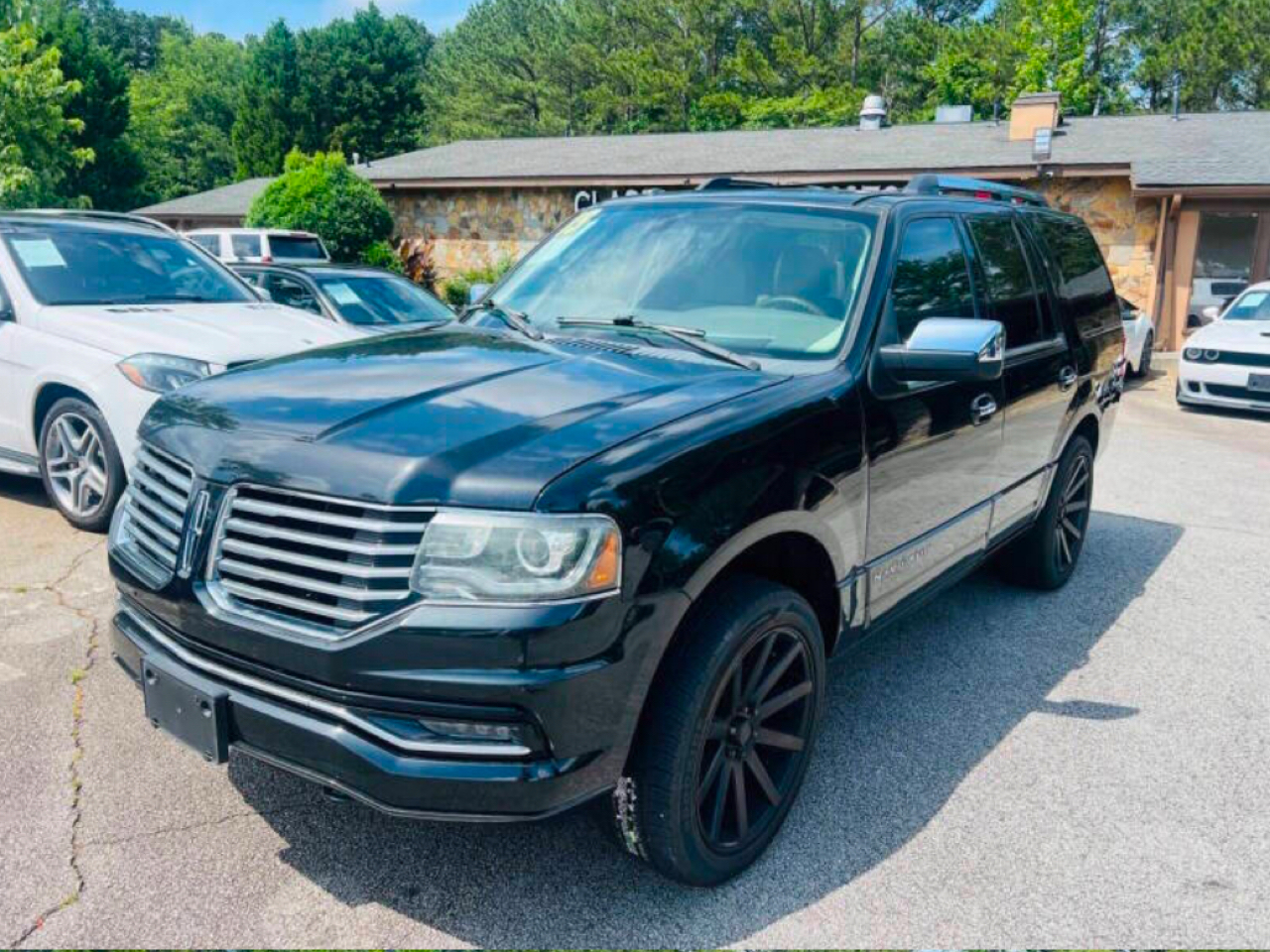 2015 Lincoln Navigator Base