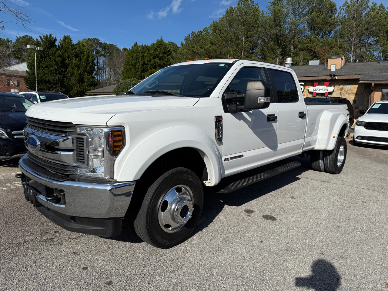 2018 Ford Super Duty F-350 DRW King Ranch 4WD Crew Cab 8' Box