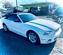 2013 Ford Mustang  2013 Ford Mustang