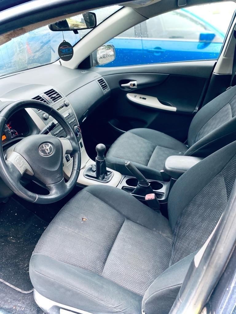 2010 Toyota Corolla S - Photo 6