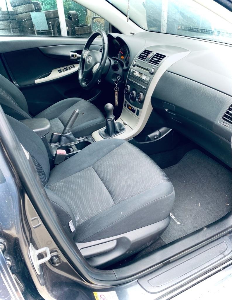 2010 Toyota Corolla S - Photo 7
