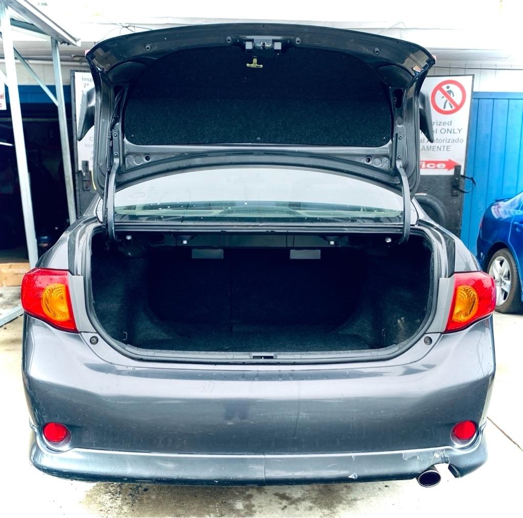 2010 Toyota Corolla S - Photo 10