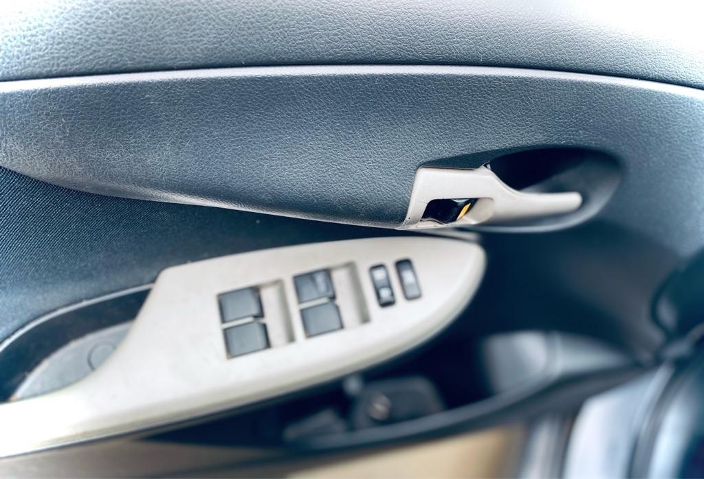 2010 Toyota Corolla S - Photo 12