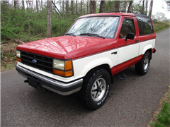 1990 Ford Bronco II  1990 Ford Bronco II
