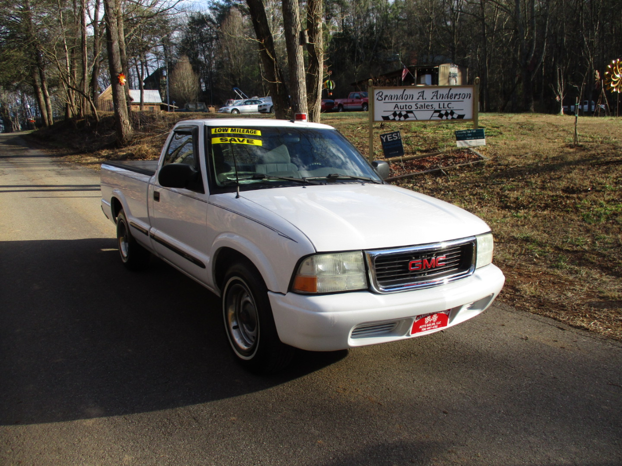 2003 GMC Sonoma SL 2WD