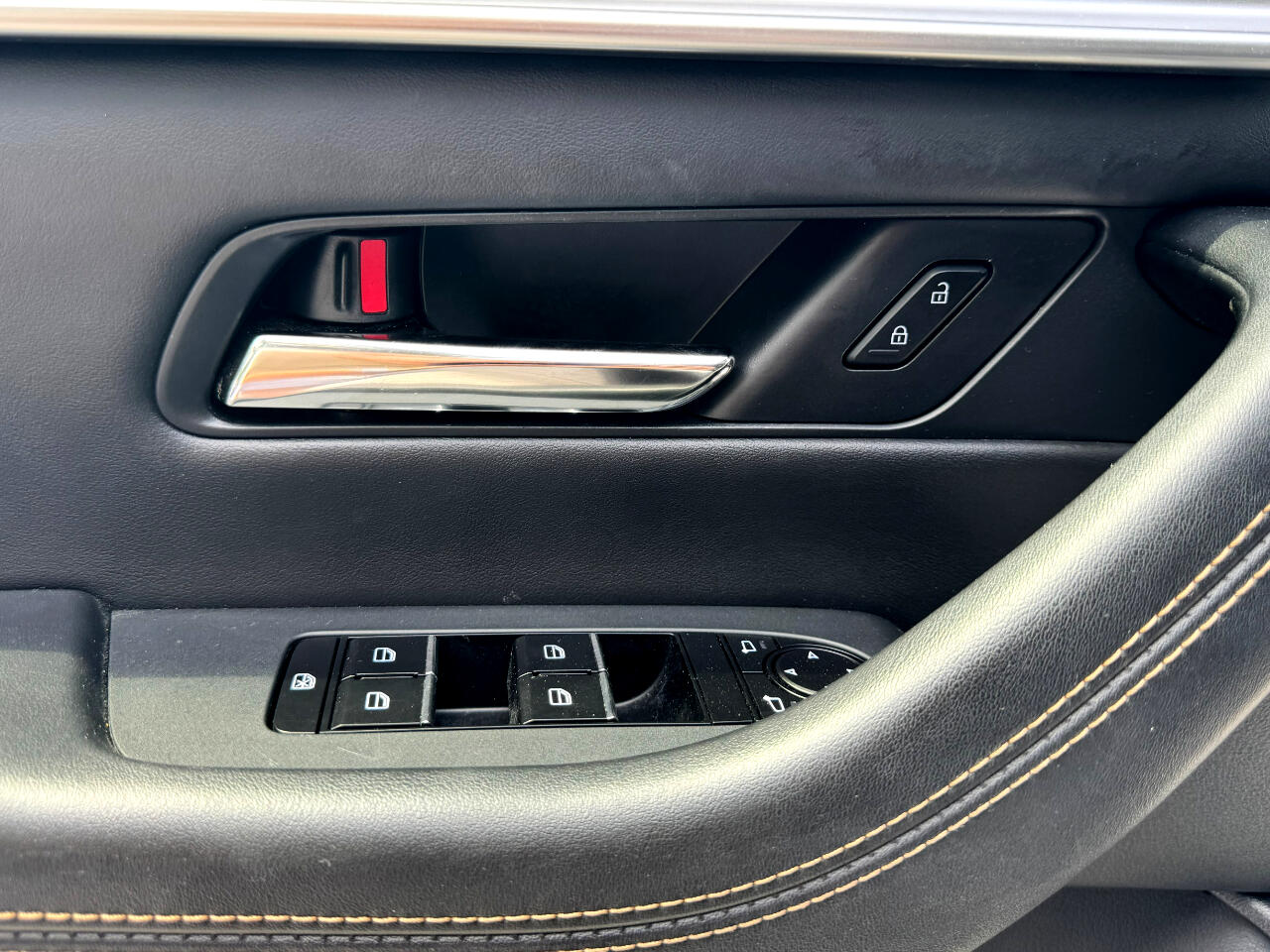 2024 Mazda CX-90 Preferred Plus photo 16