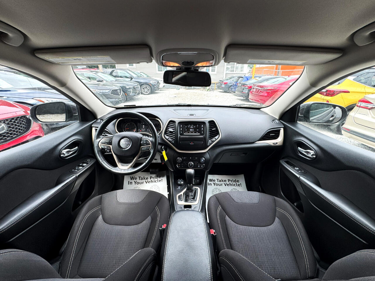 2015 Jeep Cherokee Latitude photo 18