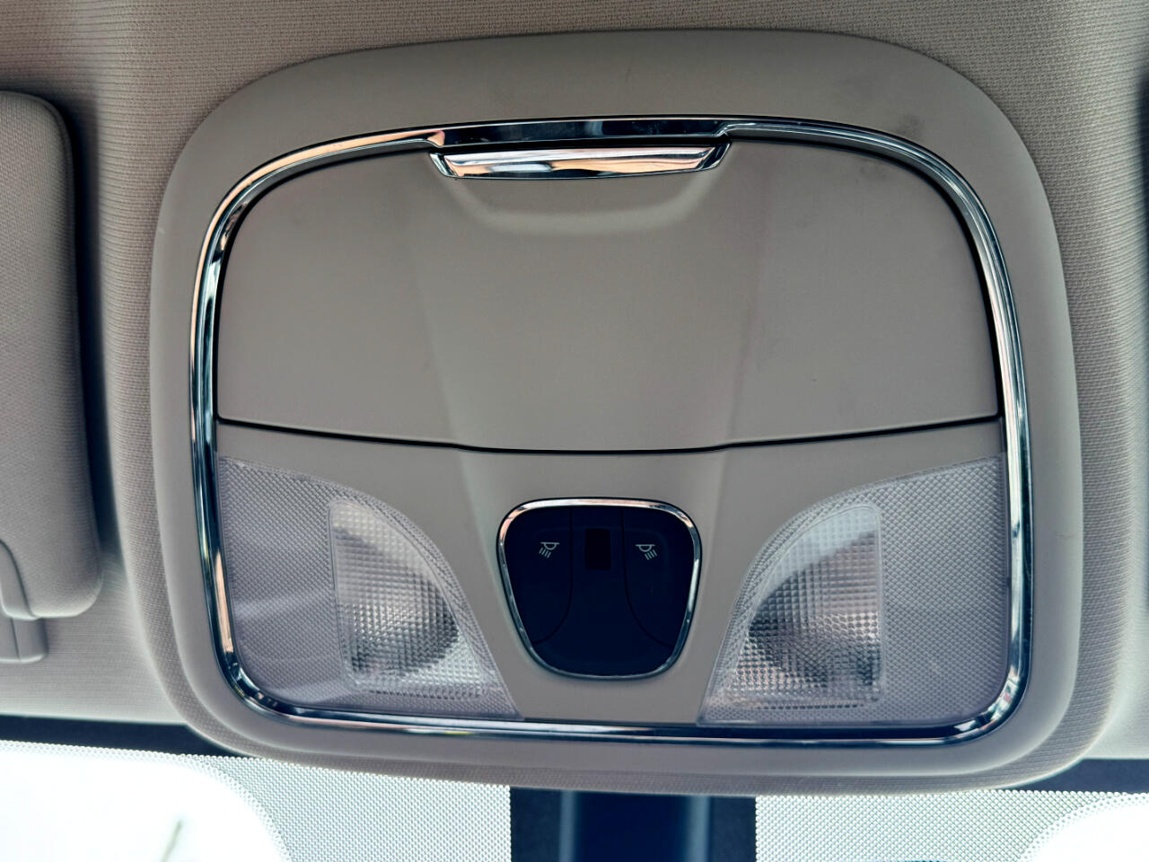 2015 Jeep Cherokee Latitude photo 27
