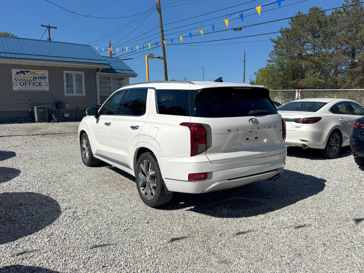 2022 Hyundai Palisade Limited photo 2