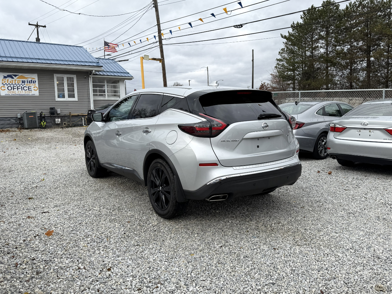 2020 Nissan Murano S photo 3