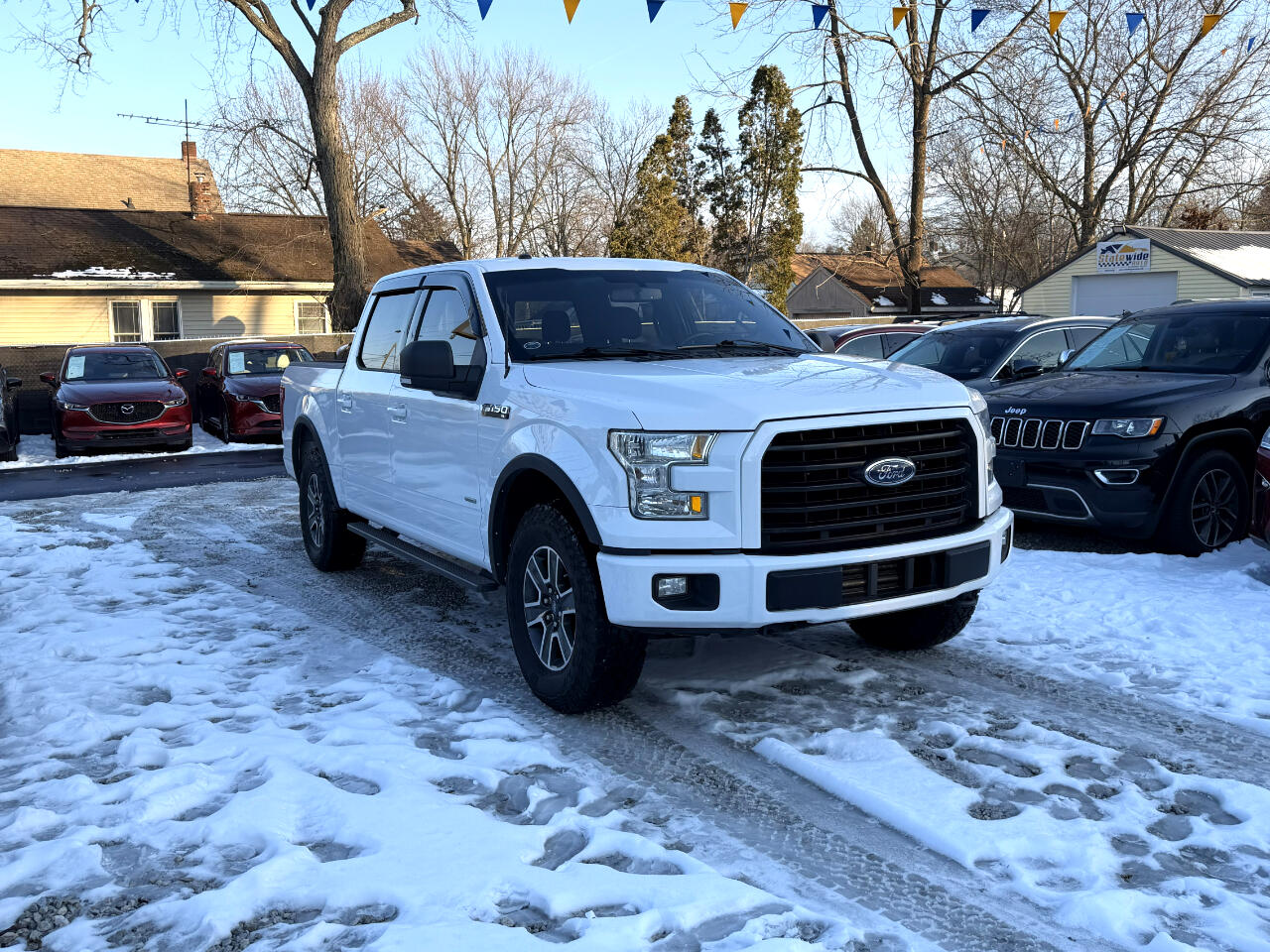 Ford F-150 XLT SuperCrew 5.5-ft. Bed 4WD 2017