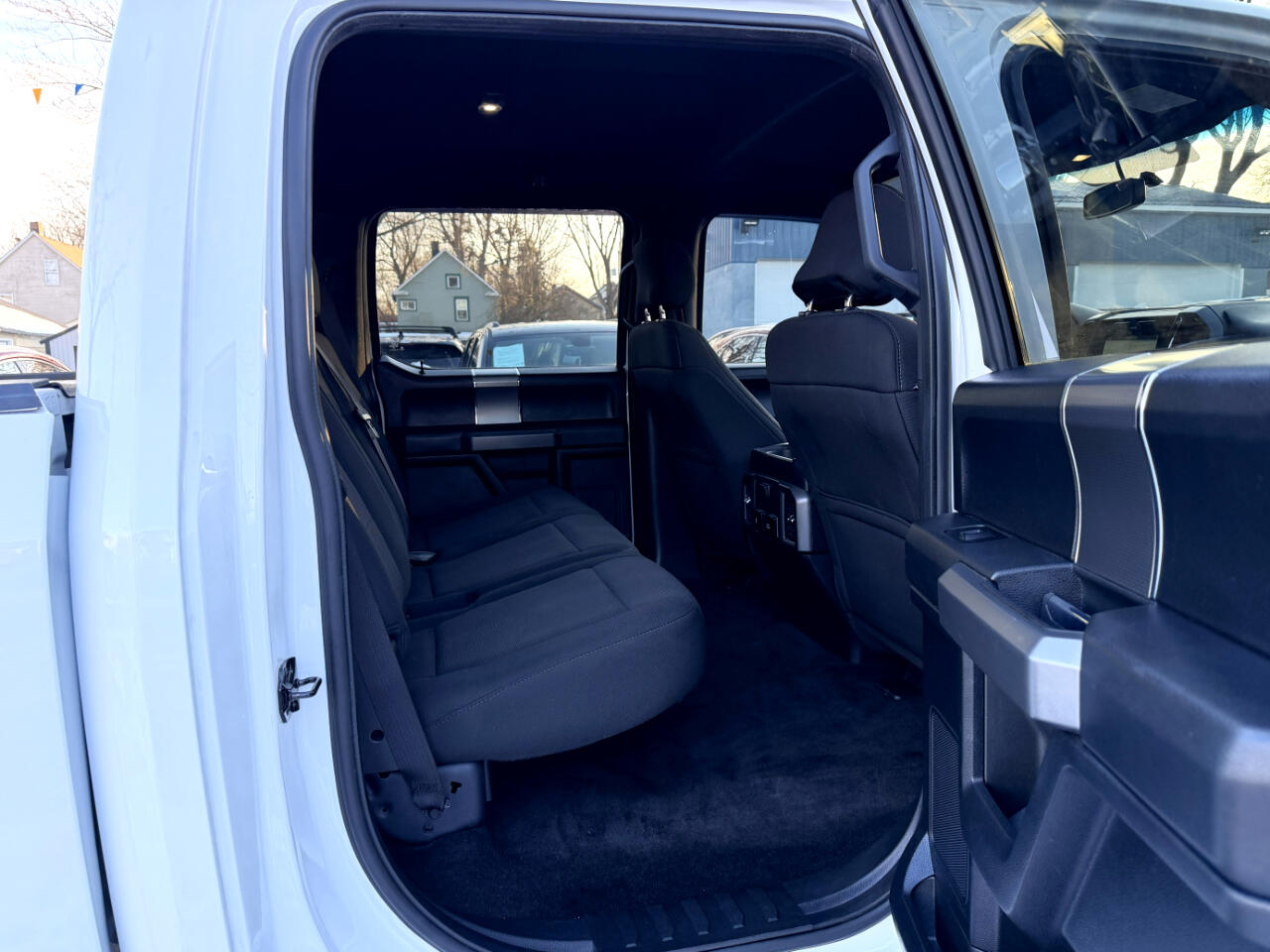 Ford F-150 XLT SuperCrew 5.5-ft. Bed 4WD 2017