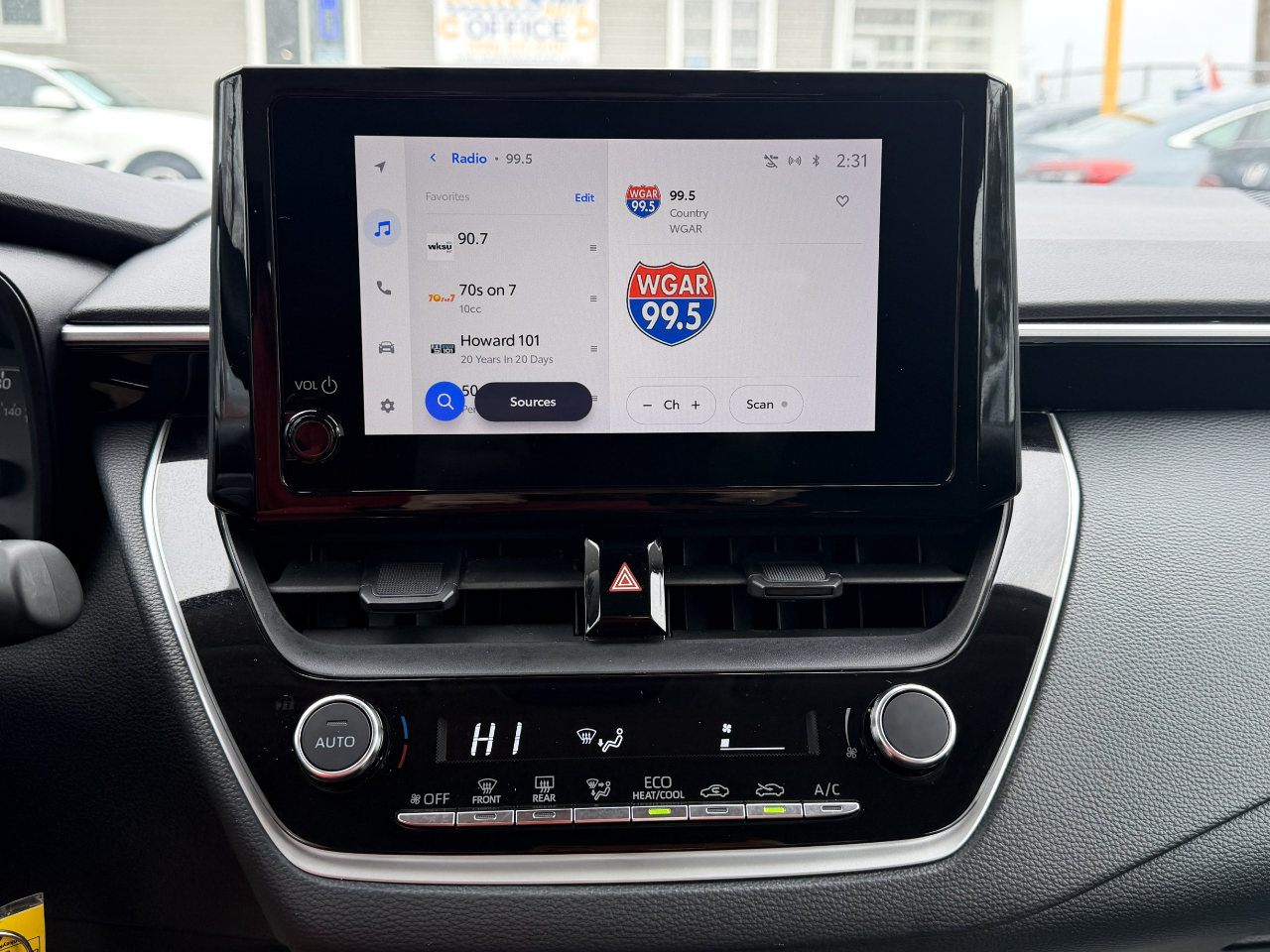 Toyota Corolla LE 2023