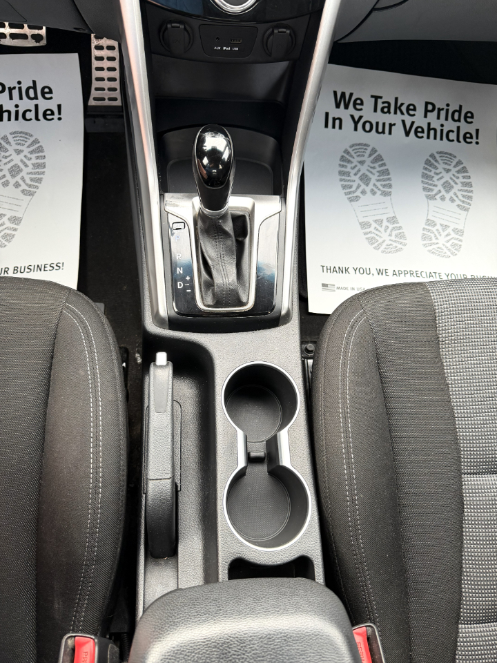 Hyundai Elantra GT A/T 2013