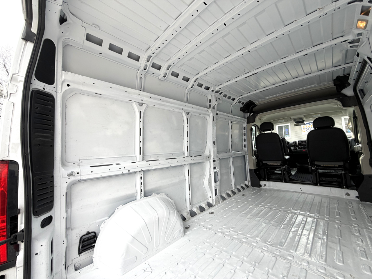 RAM Promaster 2500 High Roof 159-in. WB 2021