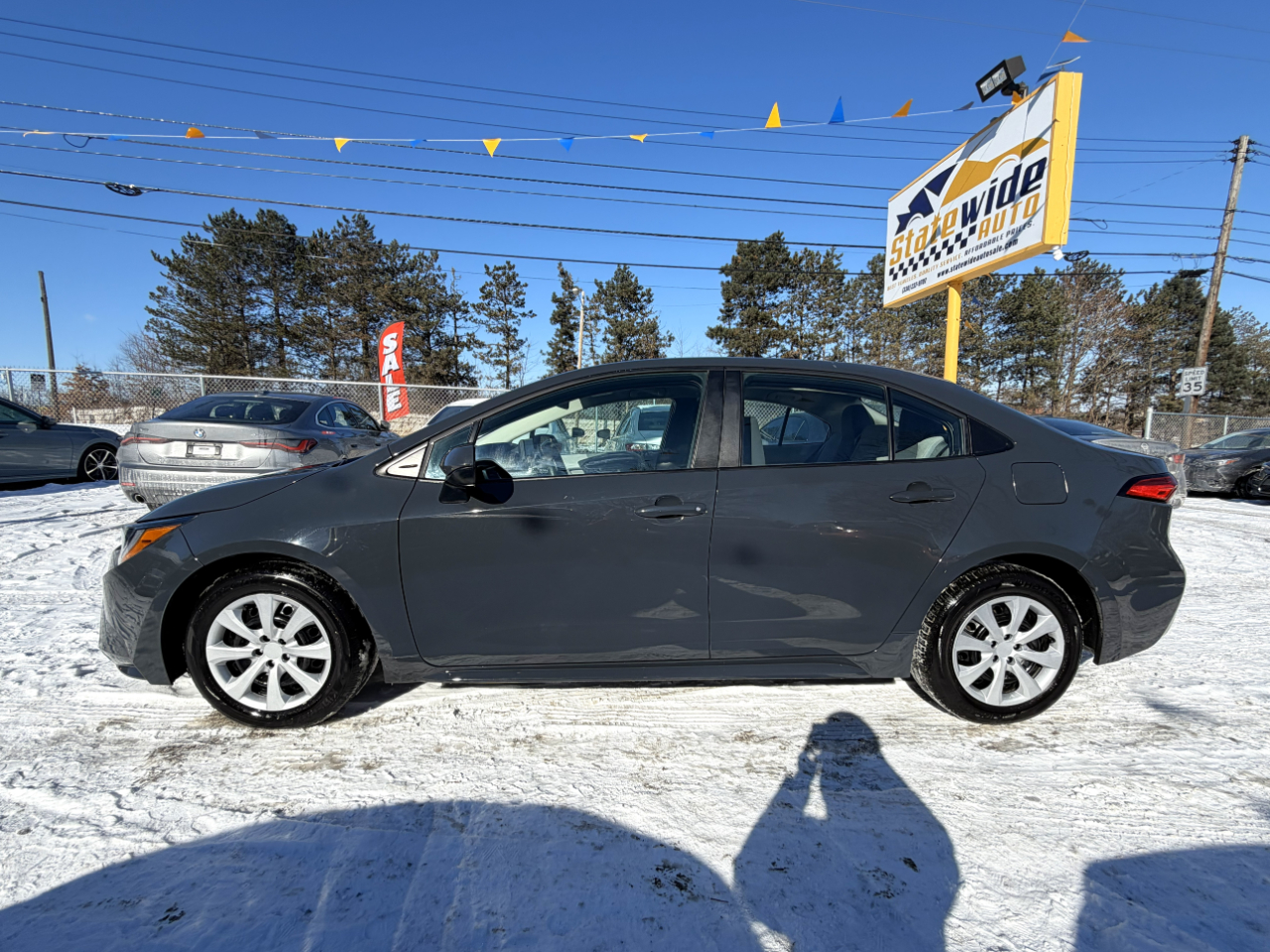 Toyota Corolla LE 2025