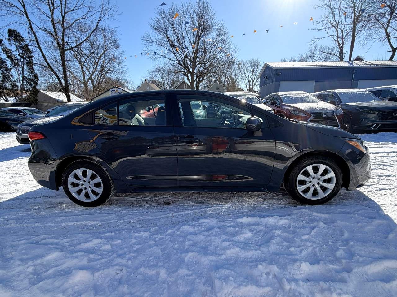 Toyota Corolla LE 2025